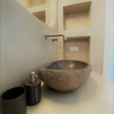 Blue Harpist 호텔 쿠포니시아