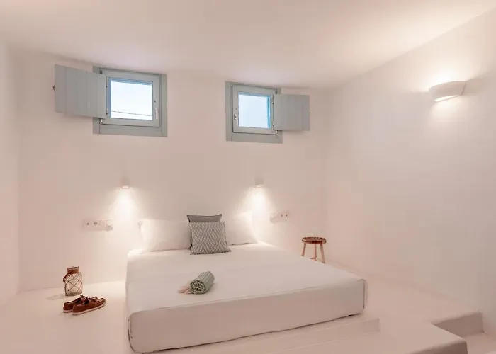 Blue Harpist Koufonisia