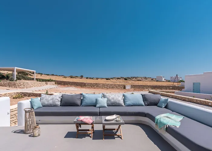 Hotel Blue Harpist *